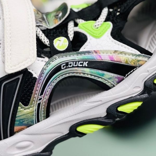 صندل بچگانه چسبی طرح more برند G.duck کد 030606