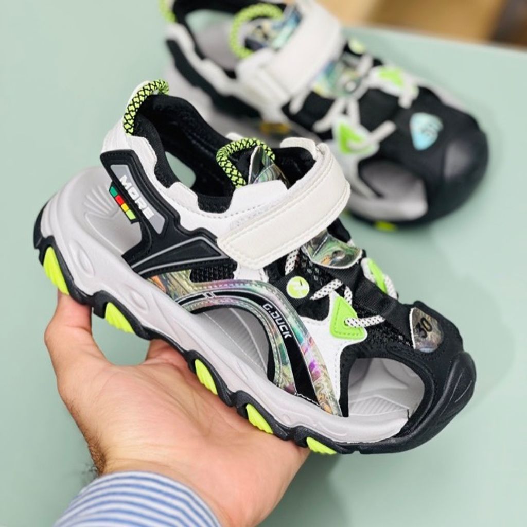 خرید اینترنتی قیمت صندل بچگانه چسبی طرح more برند G.duck کد 030606