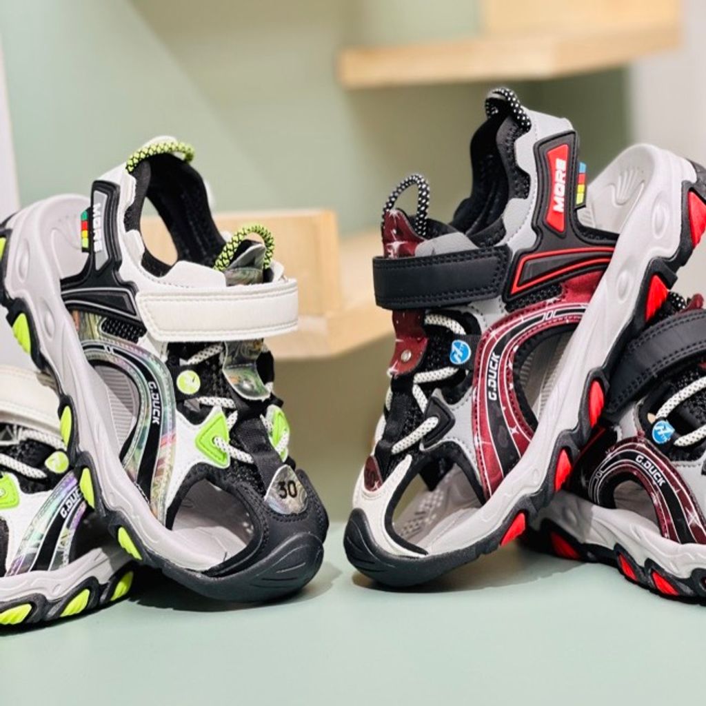 خرید اینترنتی قیمت صندل بچگانه چسبی طرح more برند G.duck کد 030606