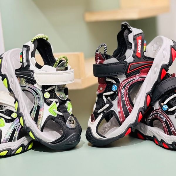 صندل بچگانه چسبی طرح more برند G.duck کد 030606