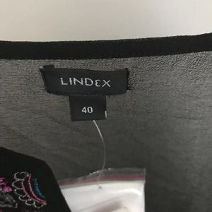 فروش اینترنتی شومیز مجلسی کرپ حریر منجوق کاری زنانه برند LINDEX