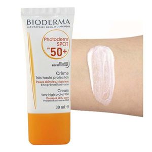 خرید اینترنتی کرم ضد آفتاب بدون رنگ بایودرما مدل photoderm-SPOT حجم 30 میلی لیتر BIODERMA