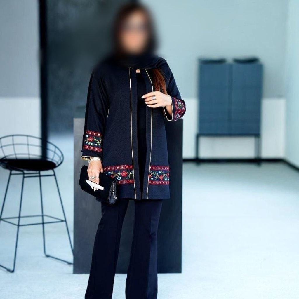 فروش اینترنتی مانتو نجلا