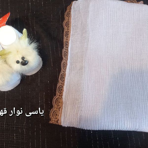 شال پلیسه دور تور اکلیلی