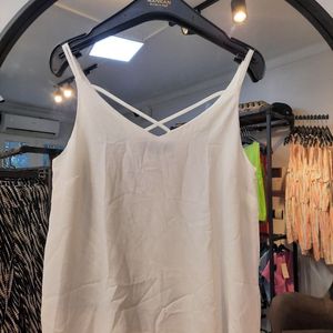 تاپ سفید / جنس حریر نخ / بند ضربدری