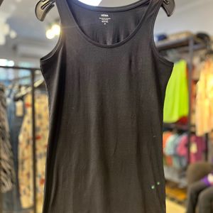 تاپ / مشکی / جنس جنس 95% کتان