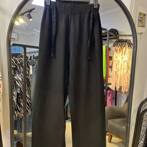 شلوار مشکی / نخی کمر کش