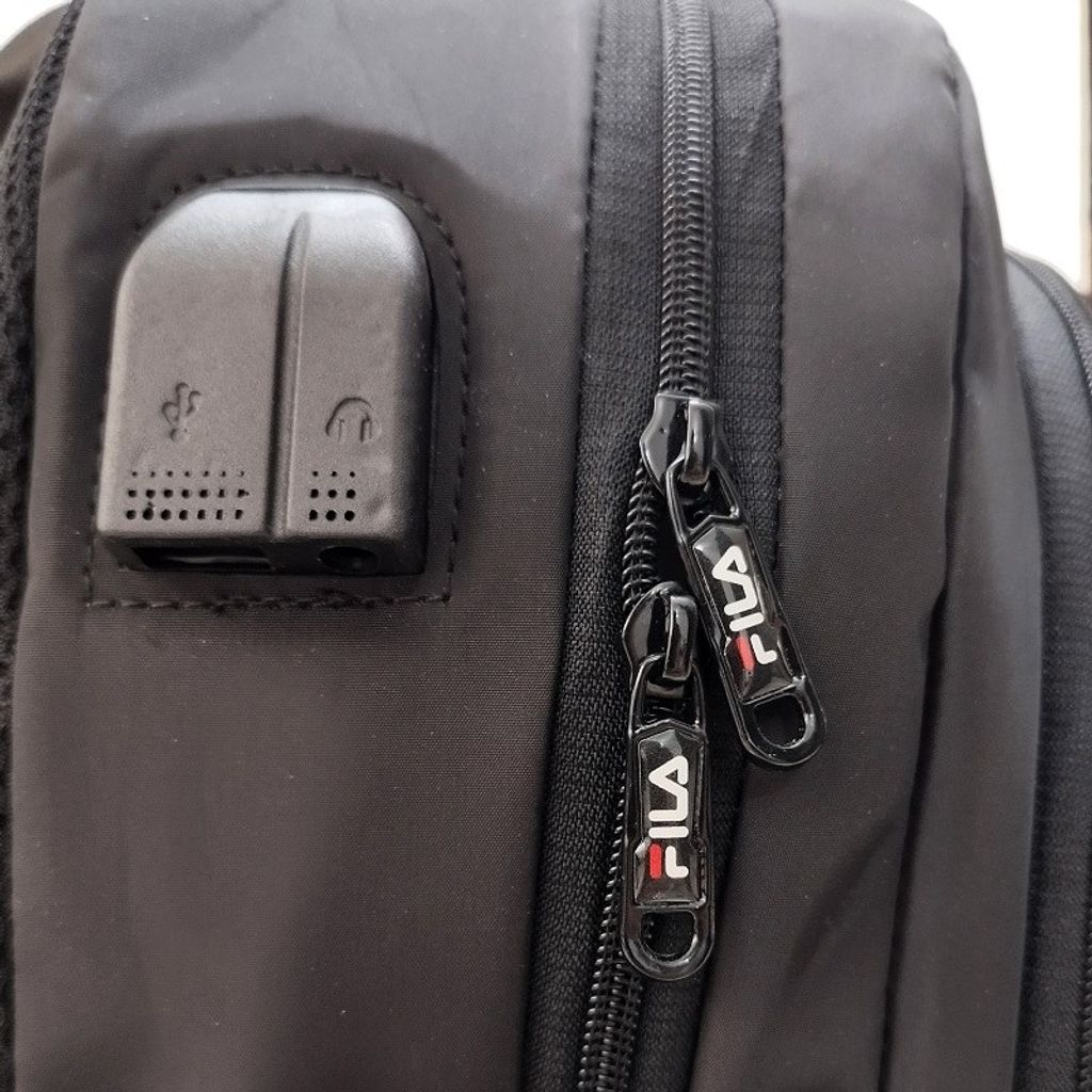 فروش اینترنتی کیف مدرسه دبیرستان و دانشگاه برند Fila مدل Re2038M 