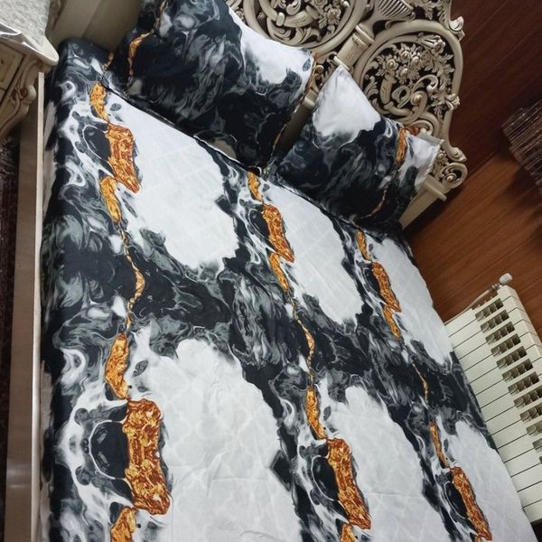 روتختی نیم ست دونفره طرح ابر وبادی