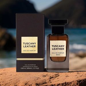 عطر ادکلن  مردانه تام فورد توسکان لدر فراگرنس ورد  (Fragrance world Tom Ford Tuscan Leather) - کیفیت عالی