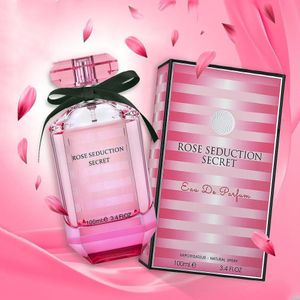 عطر ادکلن زنانه ویکتوریا سکرت بامب شل فراگرنس (Fragrance Rose Seduction Secret) - ماندگاری و پخش بو عالی