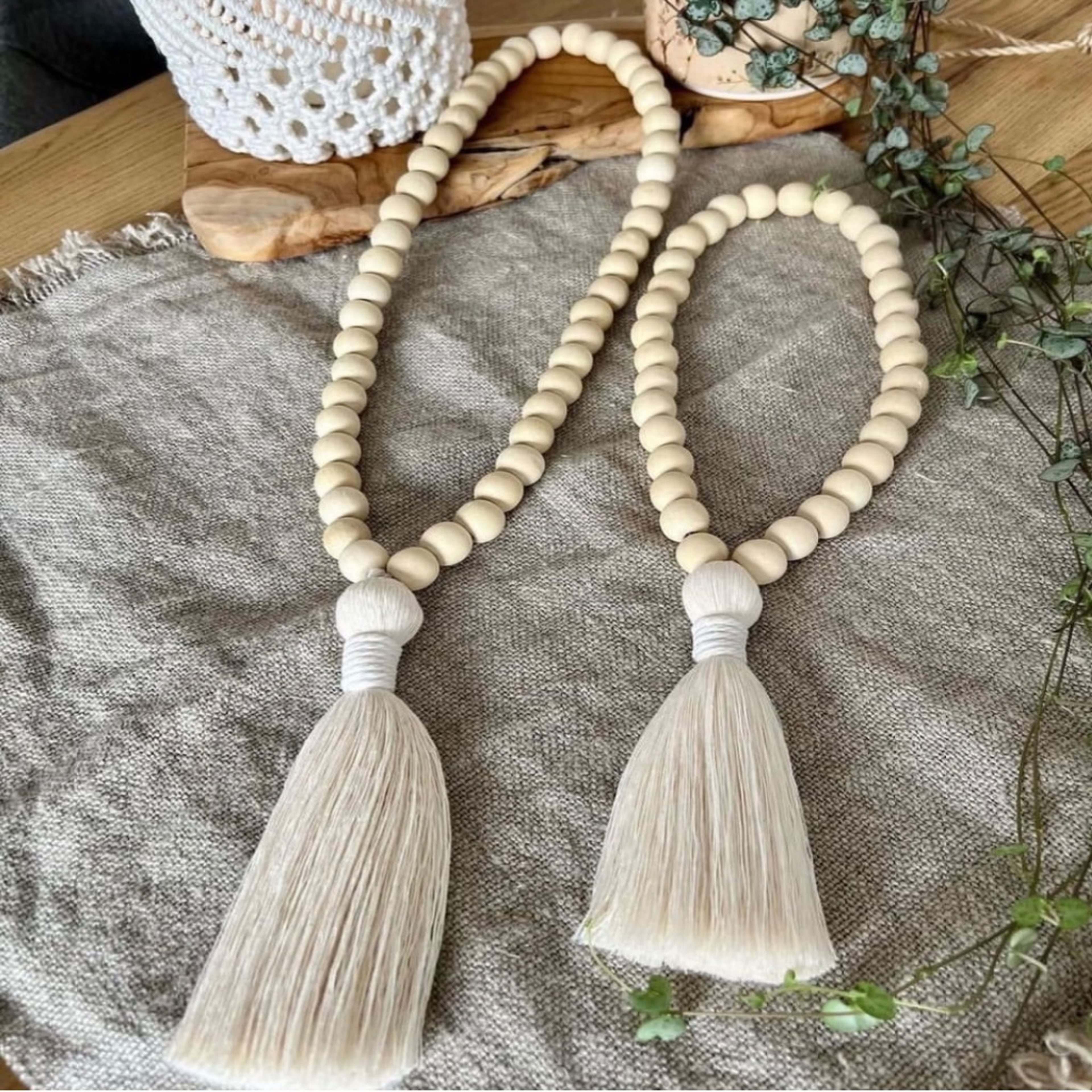فروش اینترنتی مهره مرواریدی دکوراتیو منگوله ای مکرومه