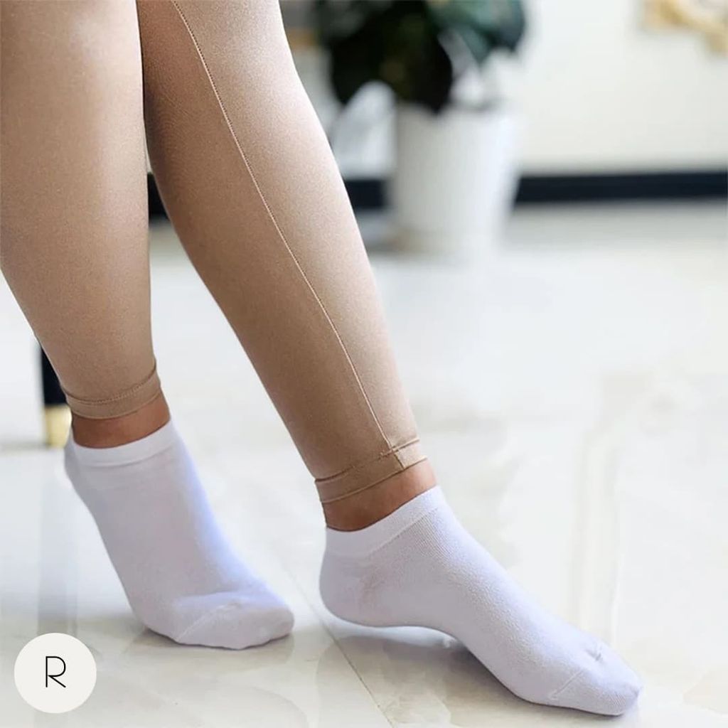 خرید اینترنتی پک 6 عددی جوراب سفید زنانه