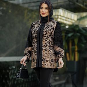 خرید اینترنتی کت مجلسی مدل مخمل سوزن دوزی