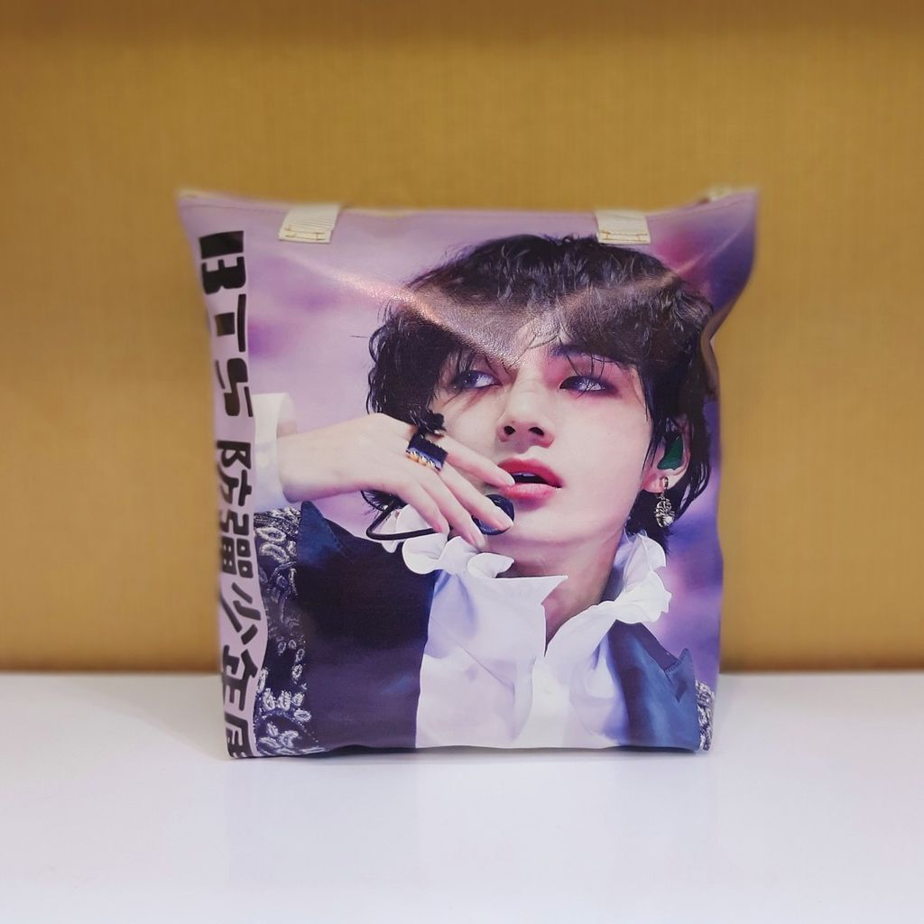 خرید اینترنتی کیف اسپرت با عکس BTS