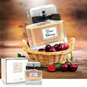 عطر ادکلن زنانه میس دیور چری فراگرنس ورد  - پرطرفدار خنک و ملایم - کیفیت عالی