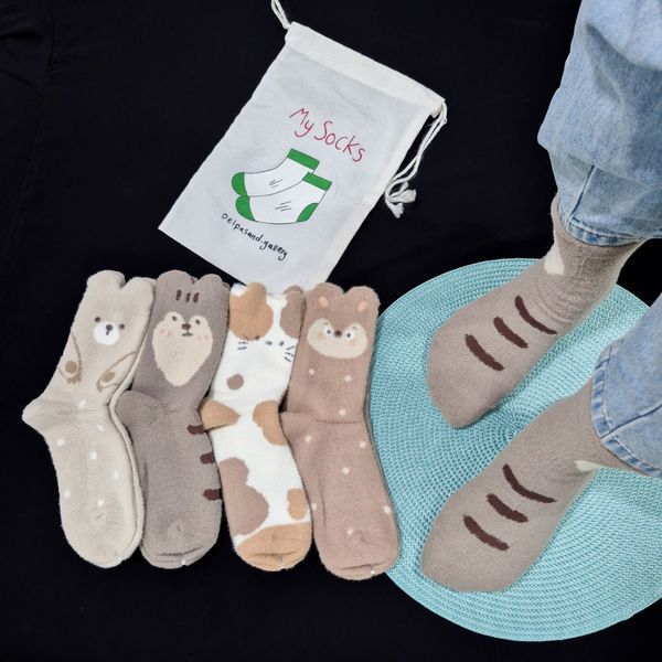 جوراب ساقدار زنانه طرح گربه پشمی کوکوهانا