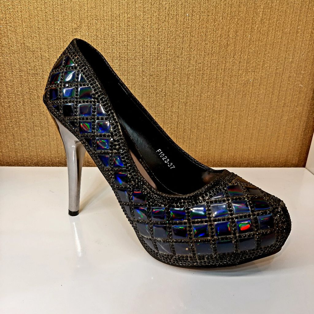 فروش اینترنتی کفش مجلسی زنانه برند FENDI