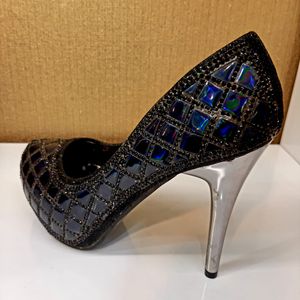 خرید اینترنتی کفش مجلسی زنانه برند FENDI