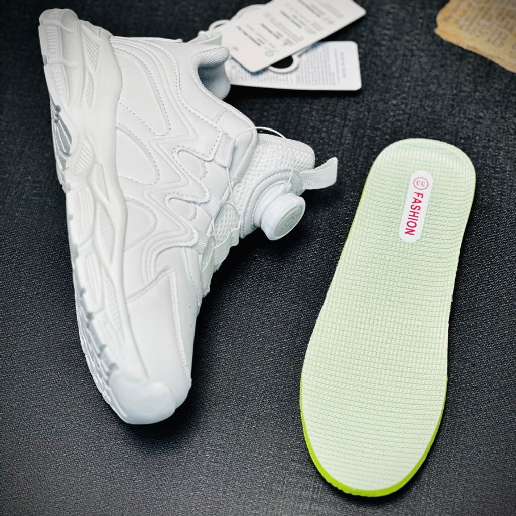 خرید اینترنتی قیمت کتونی بچگانه طرح پاندا برند Jimi کد 070704