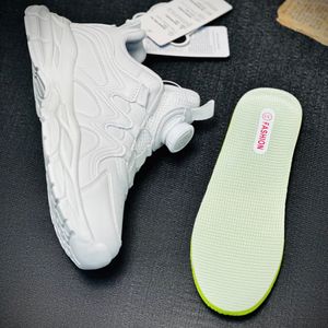 خرید اینترنتی قیمت کتونی بچگانه طرح پاندا برند Jimi کد 070704