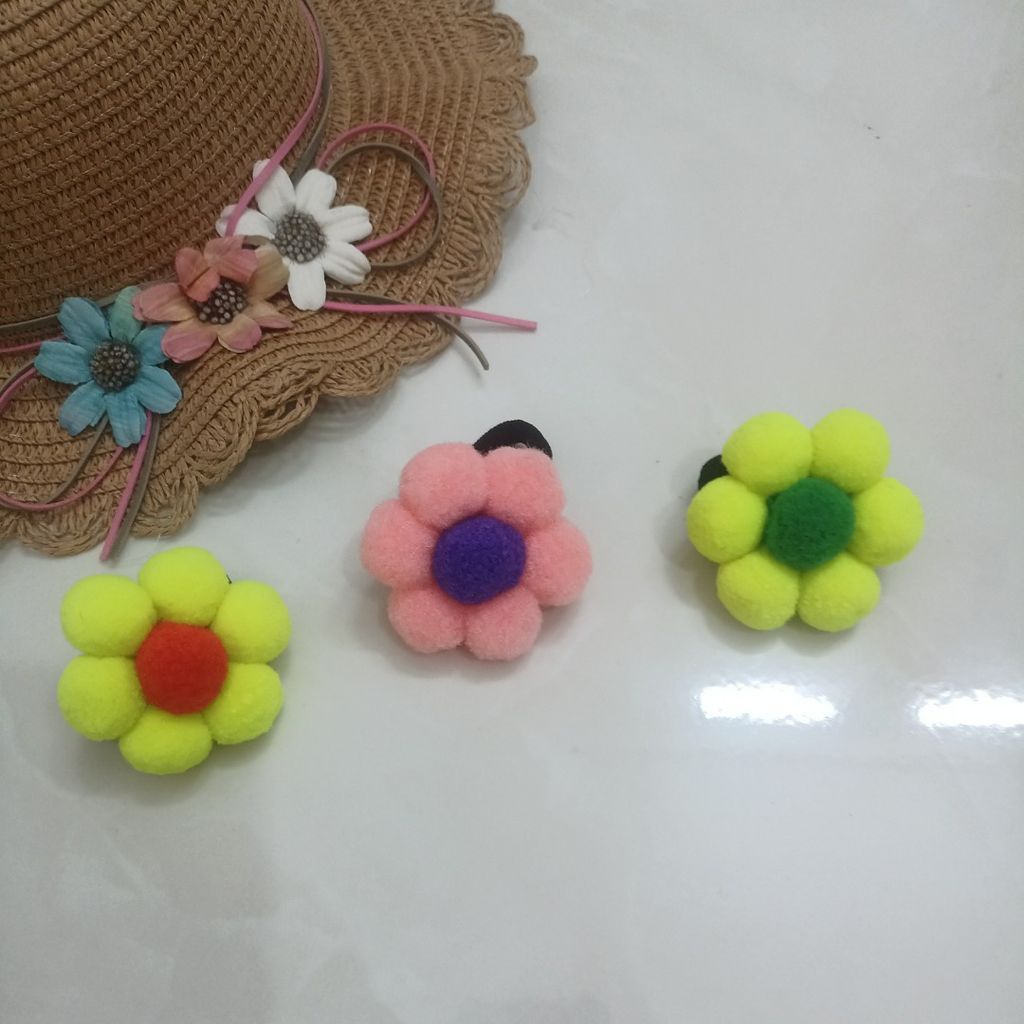 فروش اینترنتی کش مو گل پوم پوم