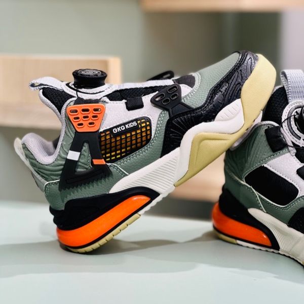 کتونی طرح جردن4 برند BKG کد 071902