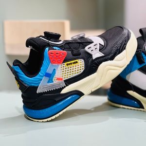 خرید اینترنتی قیمت کتونی طرح جردن4 برند BKG کد 071902