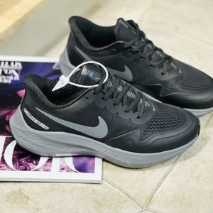 خرید آنلاین کتونی اورجینال running برند Nike Zoom کد 072402