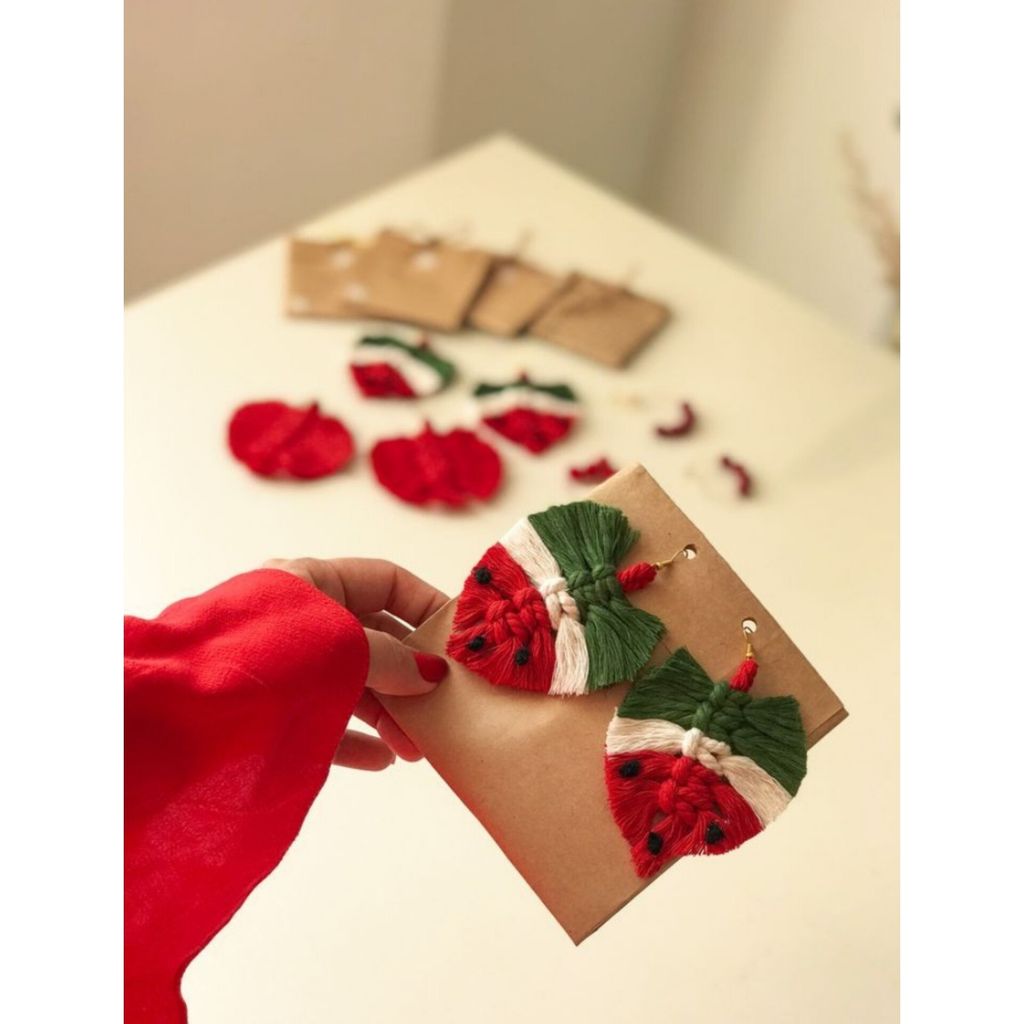 فروش اینترنتی گوشواره مکرومه برگ مدل یلدا