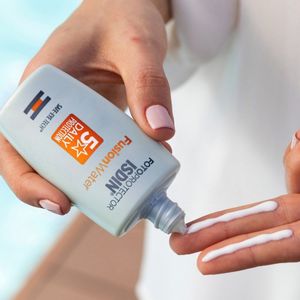 فروش اینترنتی ضدآفتاب فیوژن واتر ایزدین بیرنگ SPF 50