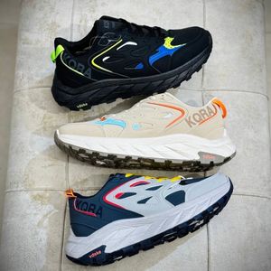 خرید اینترنتی قیمت کتونی برند BOLF کد 080801