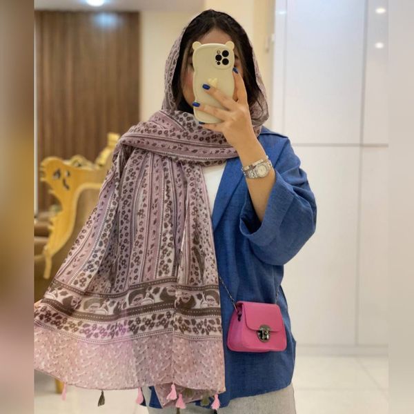 شال نخی پارچه وارداتی سرتاسر منگوله دار