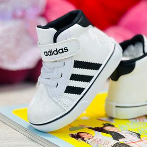 فروش اینترنتی کتونی ساق دار adidas کد 081305