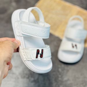 خرید اینترنتی قیمت صندل بچگانه نیوبالانس دو چسب کد 032403