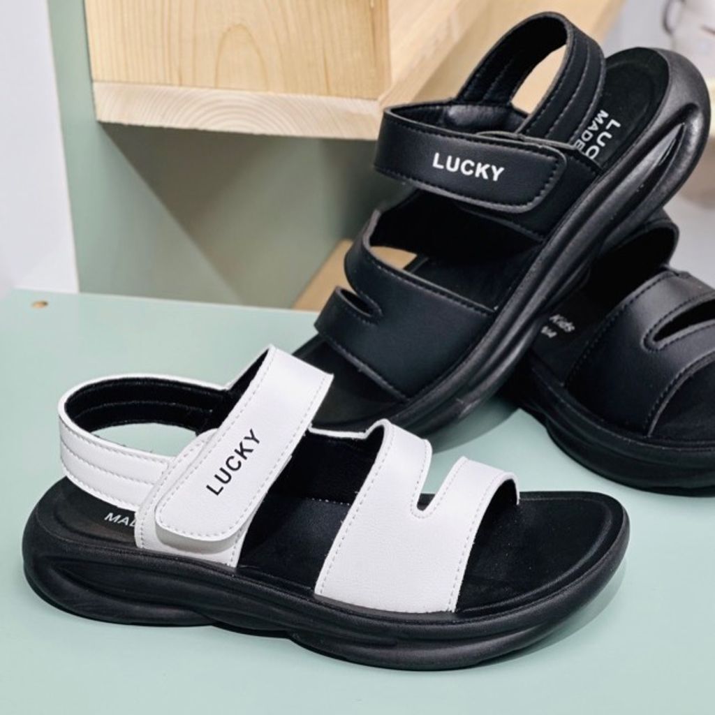 خرید اینترنتی قیمت صندل بچگانه اسپرت طرح هشتی  LuckyKids کد 032904