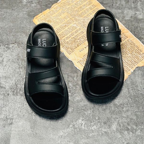 صندل بچگانه اسپرت طرح هشتی  LuckyKids کد 032904