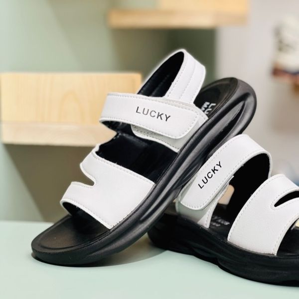 صندل بچگانه اسپرت طرح هشتی  LuckyKids کد 032904