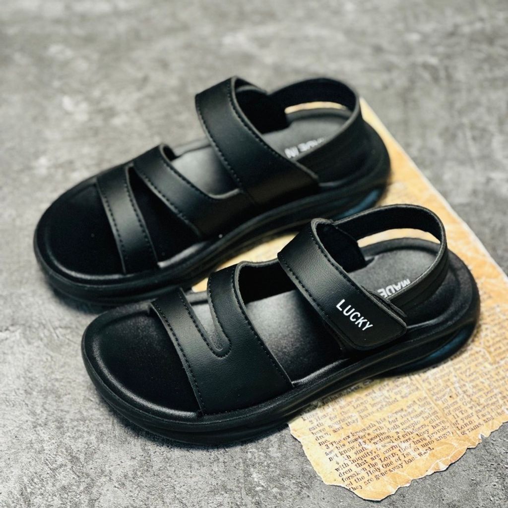 خرید اینترنتی قیمت صندل بچگانه اسپرت طرح هشتی  LuckyKids کد 032904