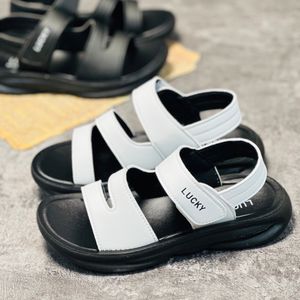 خرید اینترنتی قیمت صندل بچگانه اسپرت طرح هشتی  LuckyKids کد 032904