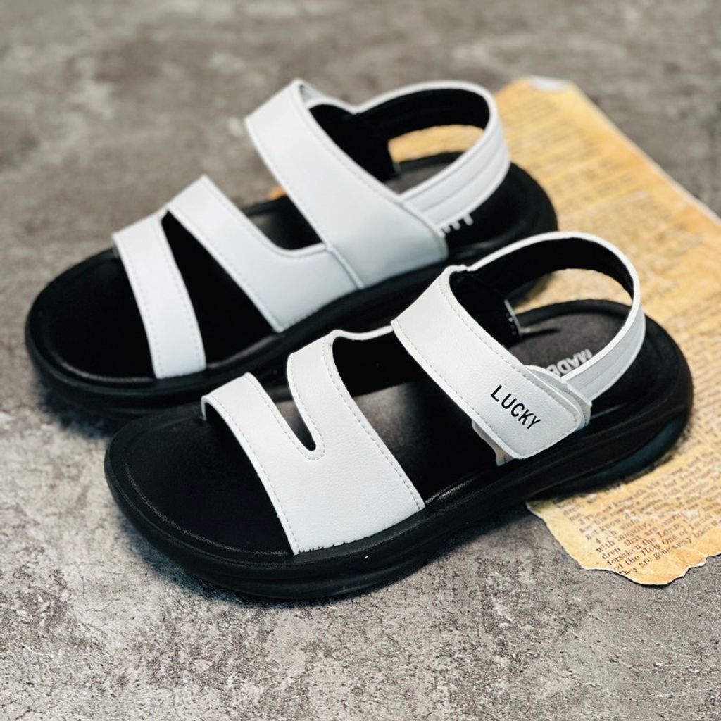 خرید اینترنتی قیمت صندل بچگانه اسپرت طرح هشتی  LuckyKids کد 032904