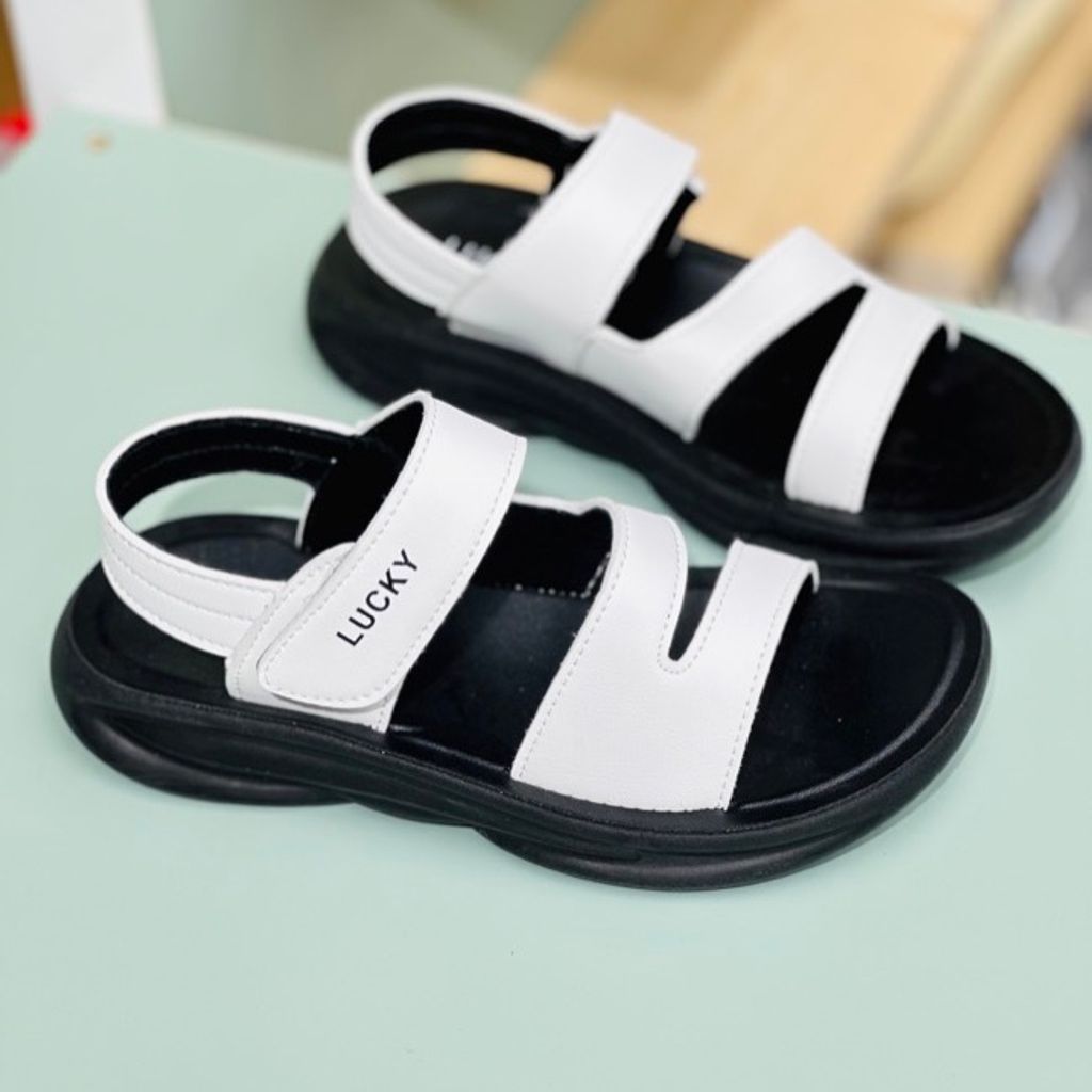 خرید اینترنتی قیمت صندل بچگانه اسپرت طرح هشتی  LuckyKids کد 032904