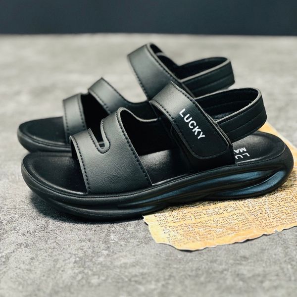 صندل بچگانه اسپرت طرح هشتی  LuckyKids کد 032904