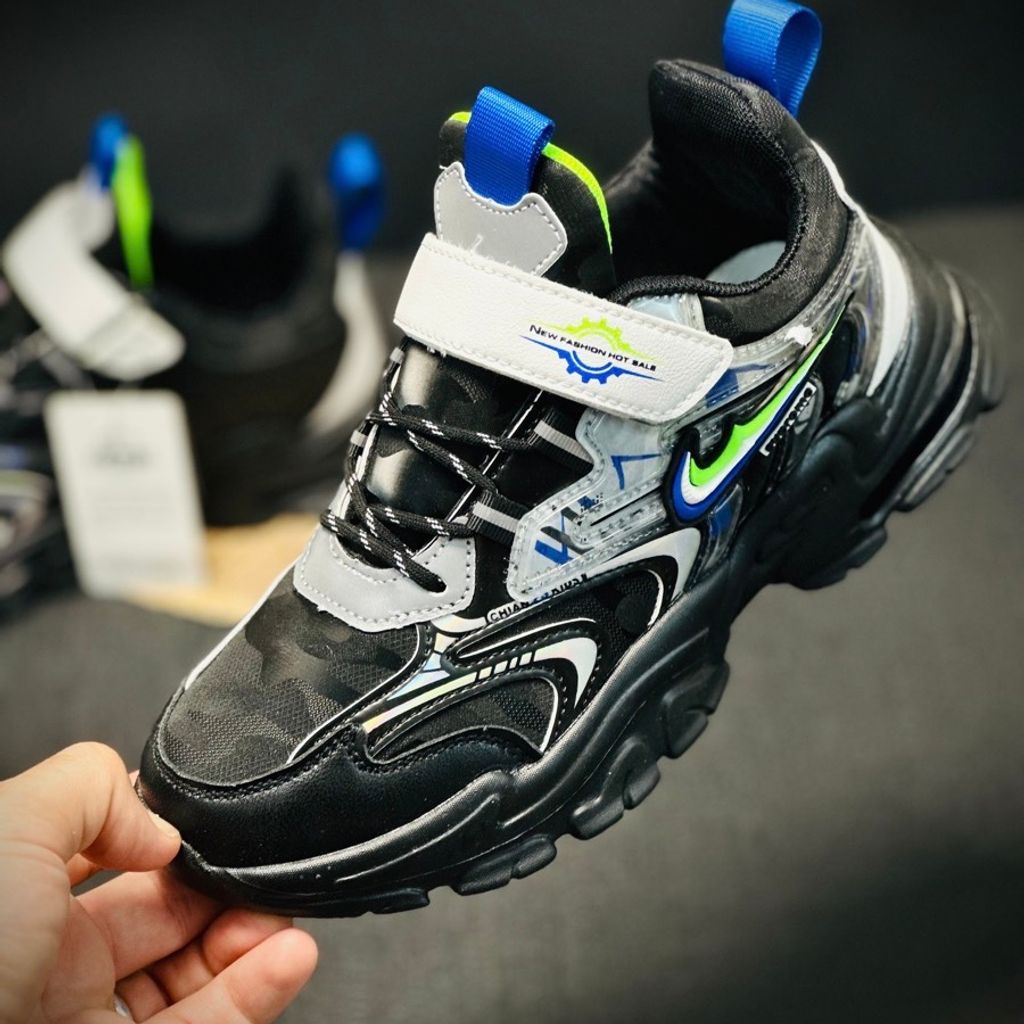 خرید اینترنتی قیمت کتونی طرح نایک برند hillassy کد 070803