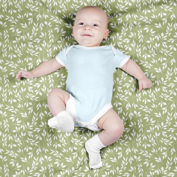 مخمل روتختی طرح گل و برگ کد 5012327