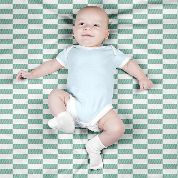 پارچه مخمل روتختی طرح گل و برگ کد 5012431