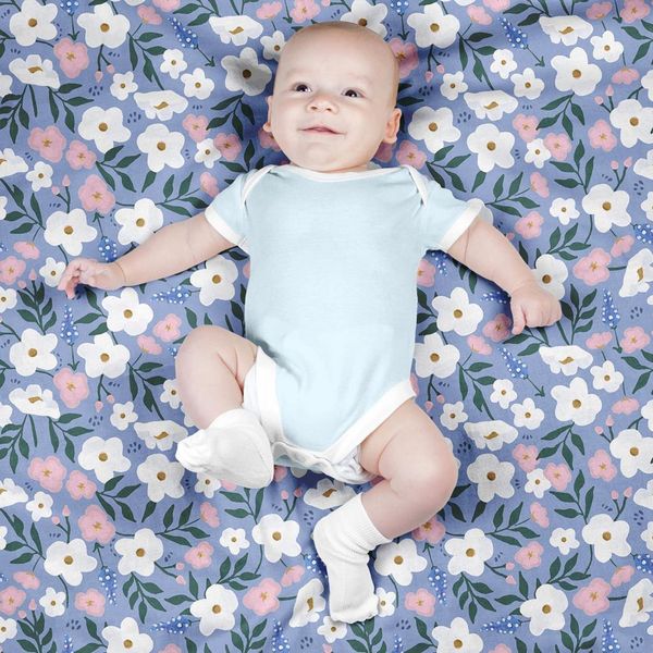 پارچه مخمل روتختی طرح گل و برگ کد 5012503