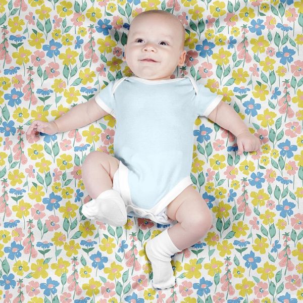 پارچه مخمل روتختی طرح گل و برگ کد 5012523