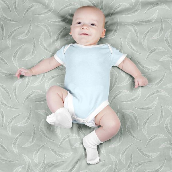 پارچه مخمل روتختی طرح گل و برگ کد 5012595