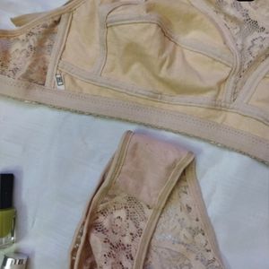 فروش اینترنتی ست شورت و سوتین زیرکتی زنانه st 708